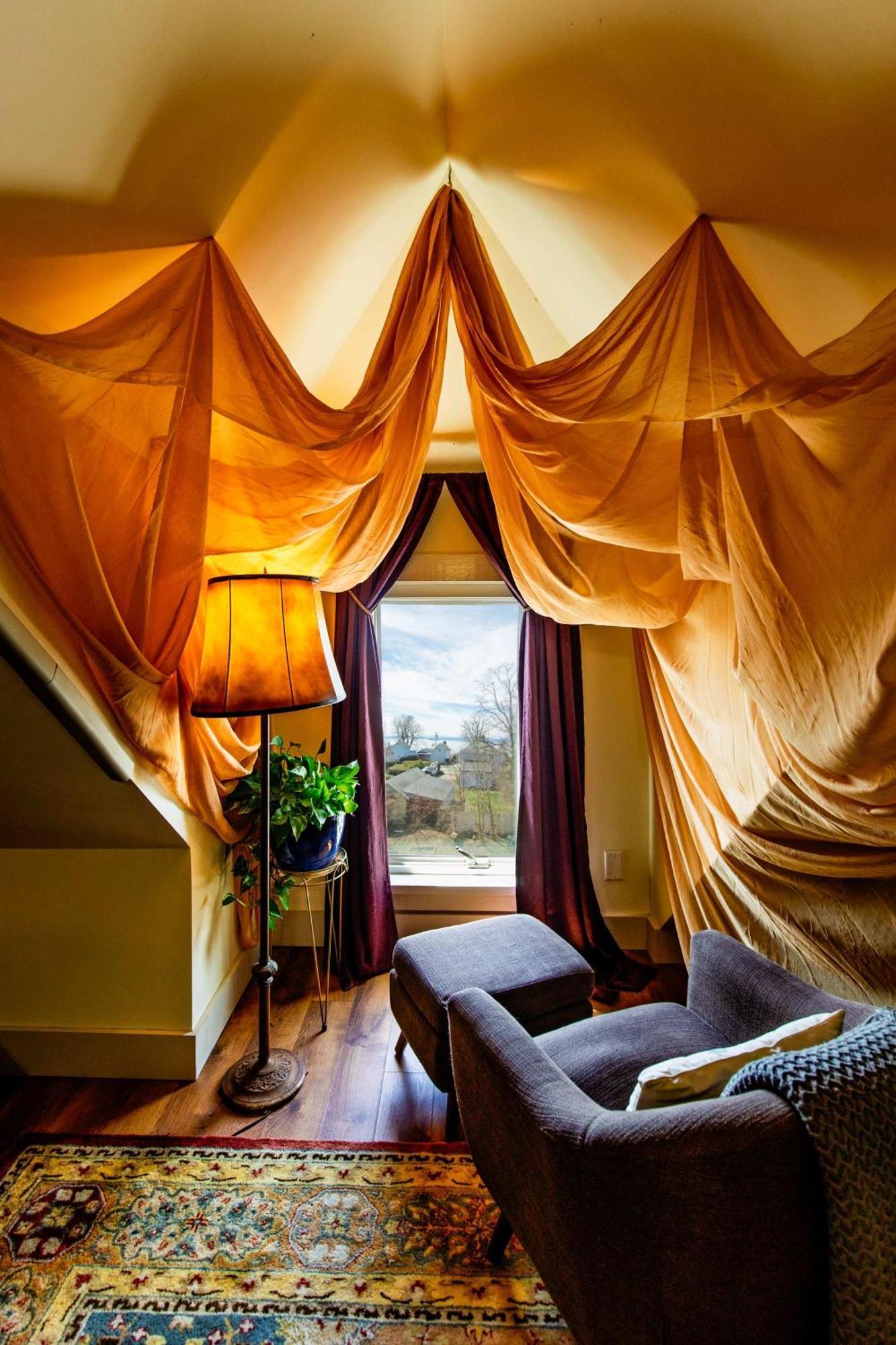 Centrally Located With Lake Views เบอร์ลิงตัน ภายนอก รูปภาพ